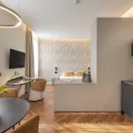 Hotel Pierre
