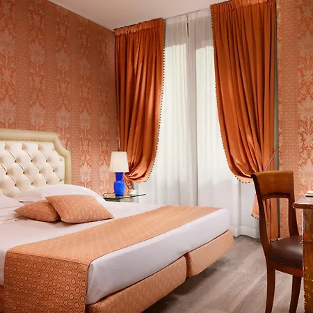 Pierre Hotel