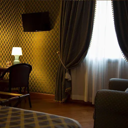 Pierre Hotel 5*