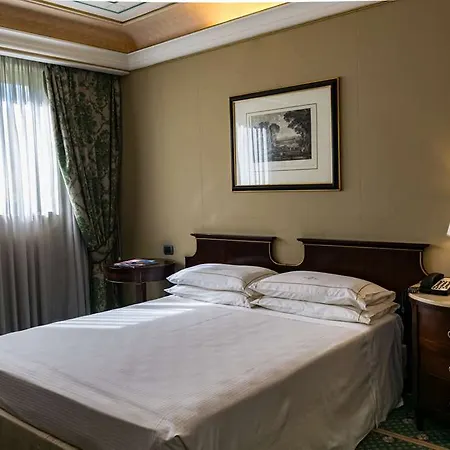 Hotel Pierre Milán