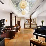 Pierre Отель 5*