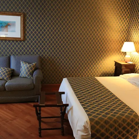 Pierre Hotel