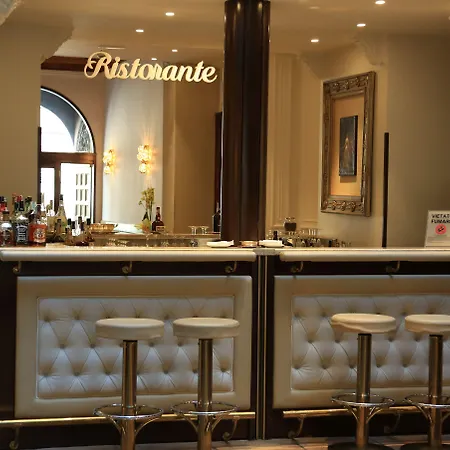 Pierre Hotel Milan