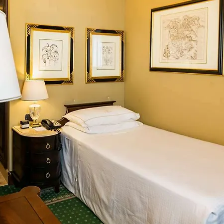 Pierre Hotel 5*