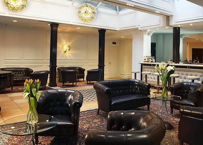 Pierre Hotell 5*
