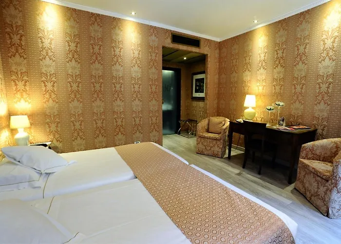 Pierre Hotell 5*